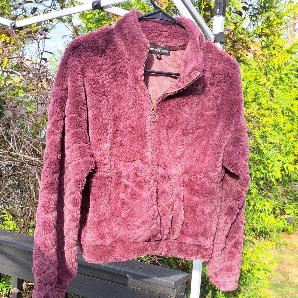Women's Plush Burgundy Jacket Size Medium